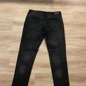 Aeropostale - Black Ripped Jeans